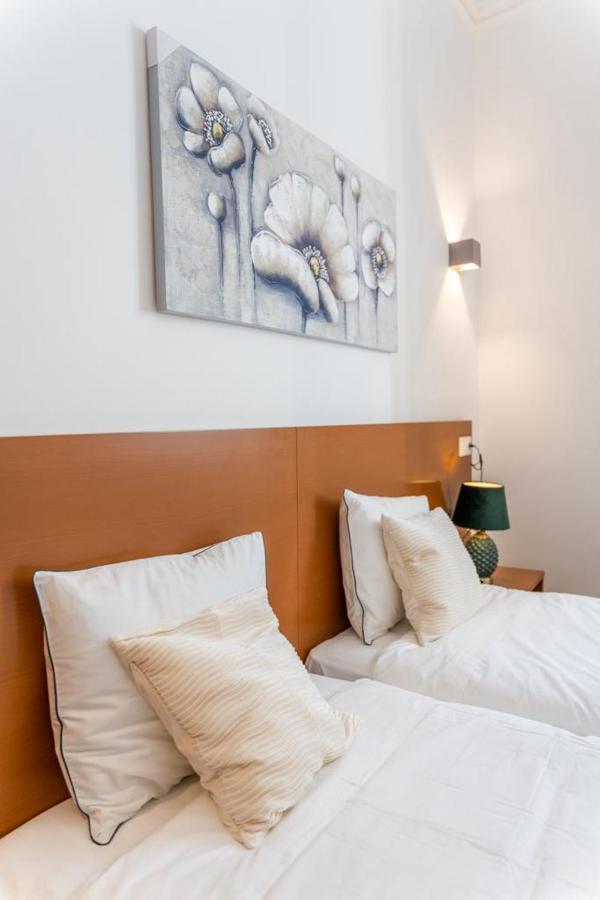 Guest House - Palacio Diana Évora Zewnętrze zdjęcie